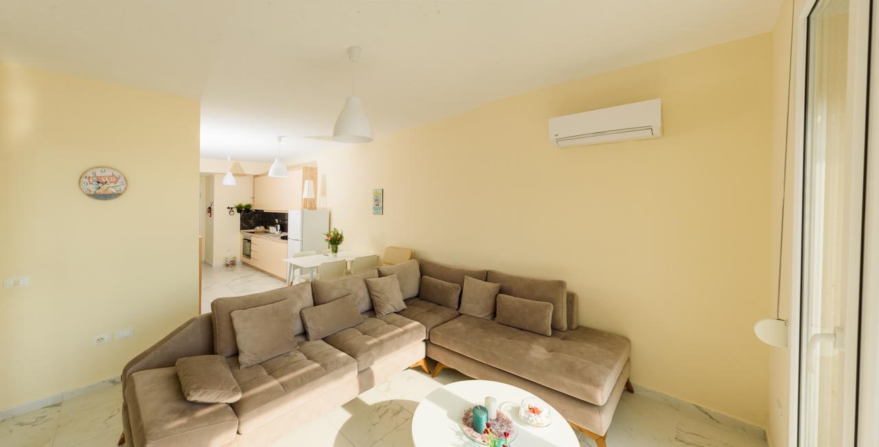 Sunset Apartment Saranda Bay Exterior photo